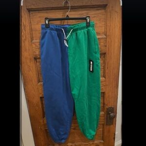 NEW BALANCE X STAUD 
Staud Colorblock Sweatpants